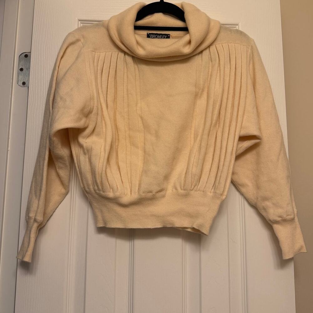Bromley 100% Australian Wool Sweater Vintage Turtleneck Puff Sleeve Size 34